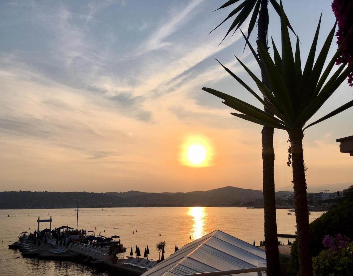 First Floor Fully Renovated * Antibes