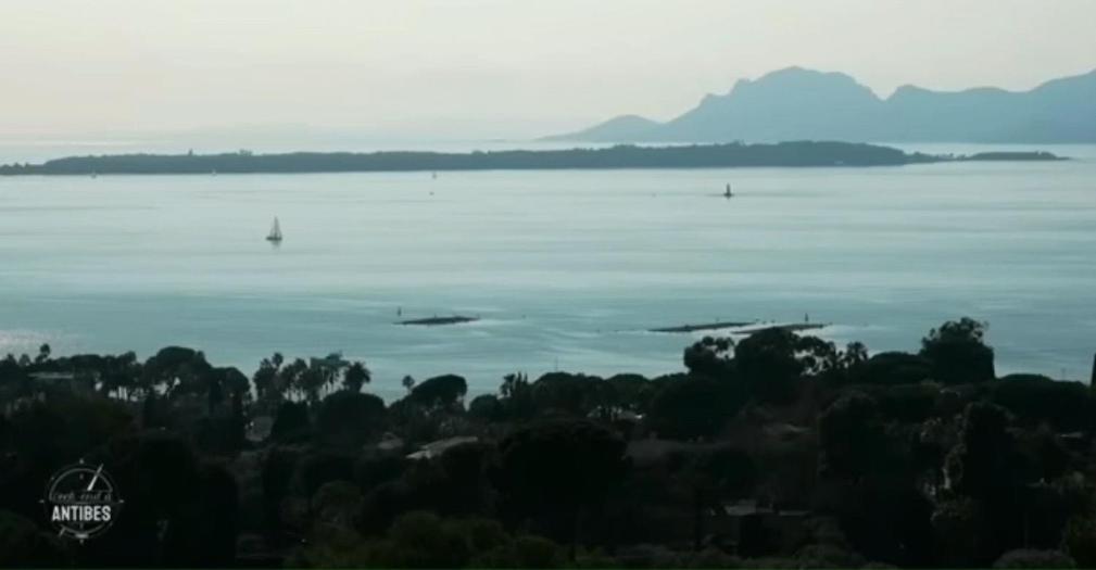 Vue Et Remparts. Entre Vieille Et Plages Apartment Antibes