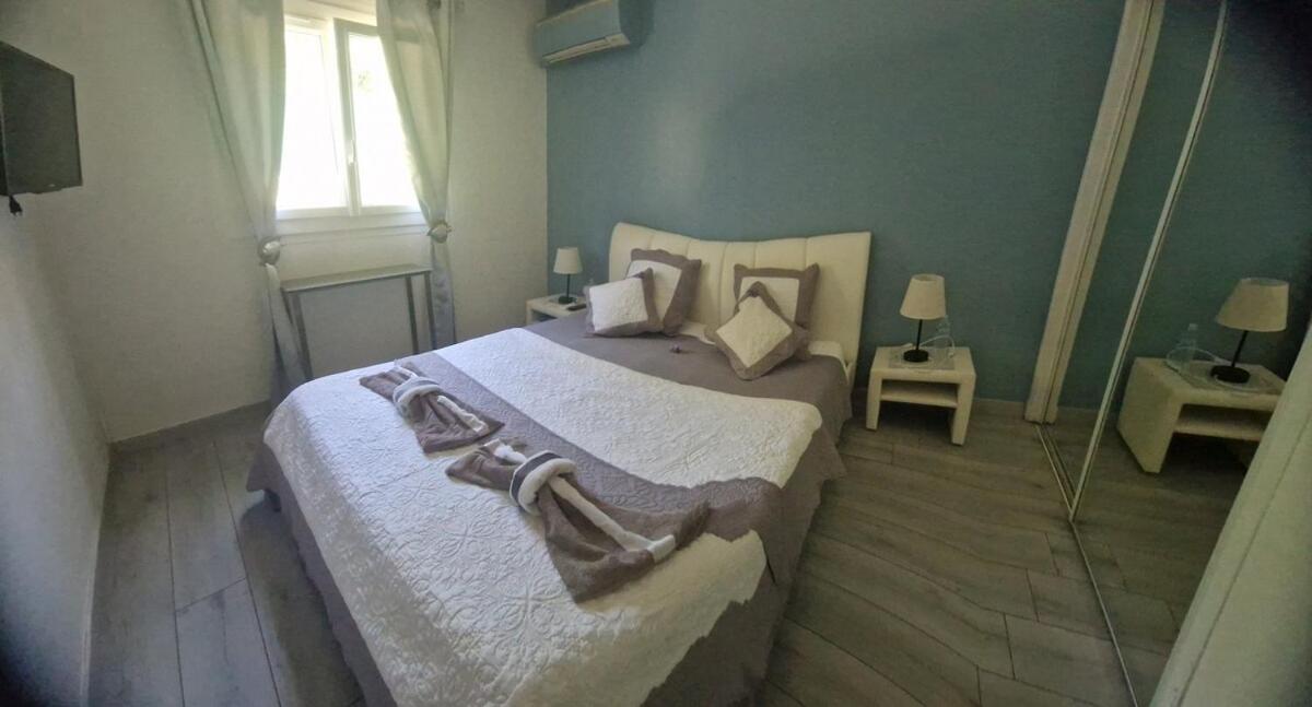 Mas Provencal 8 Pers, Air-conditioned Private Pool Villa Antibes