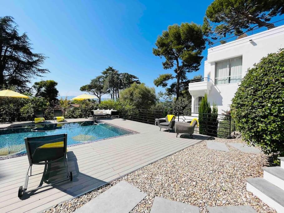 Villa Beautiful 5 Bedroom With Direct Sea View