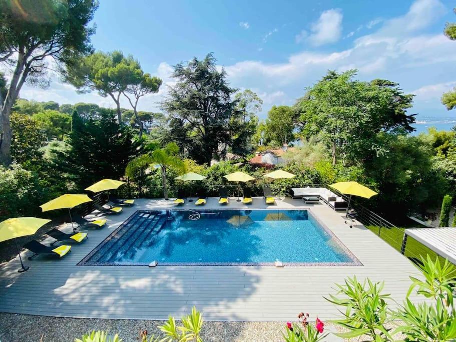 Villa Beautiful 5 Bedroom With Direct Sea View