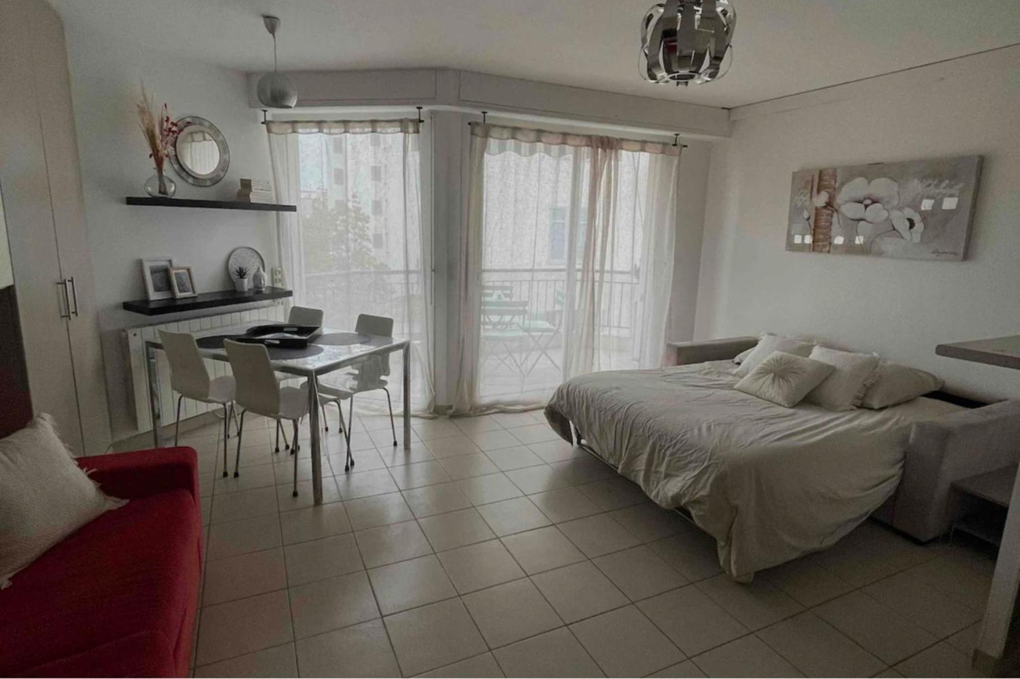 Apartment Bright - Sea View *