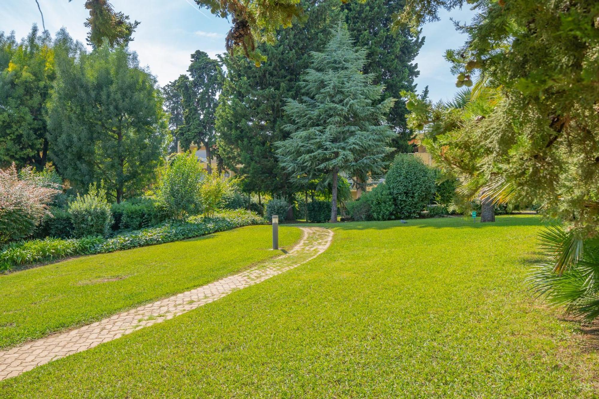 Les 15 Pins & La -your Getaway Near Sea & Apartment *