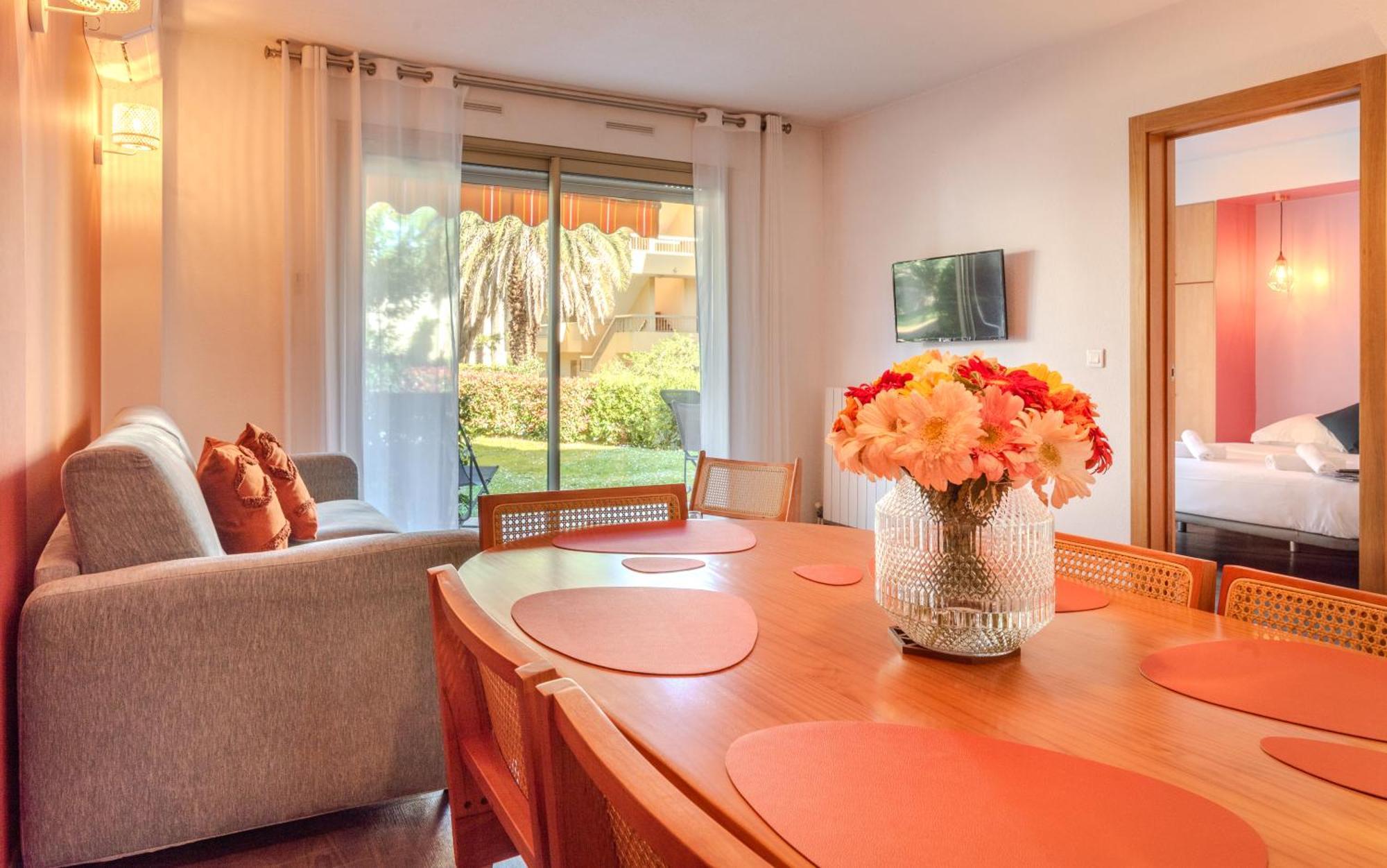 Les 15 Pins & La -your Getaway Near Sea & Antibes