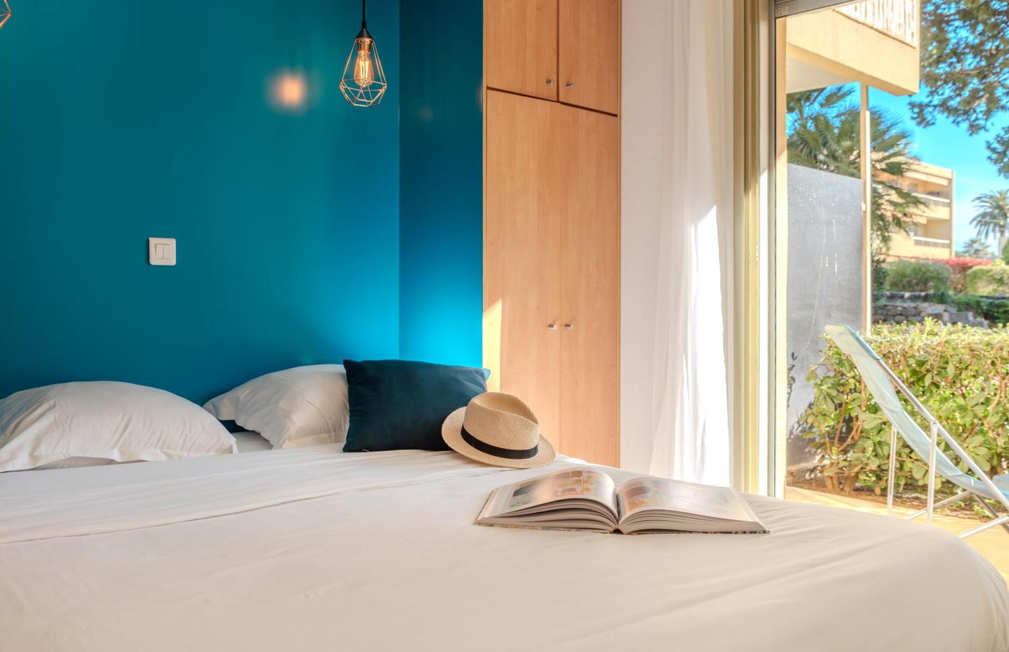 Les 15 Pins & La -your Getaway Near Sea & Apartment
