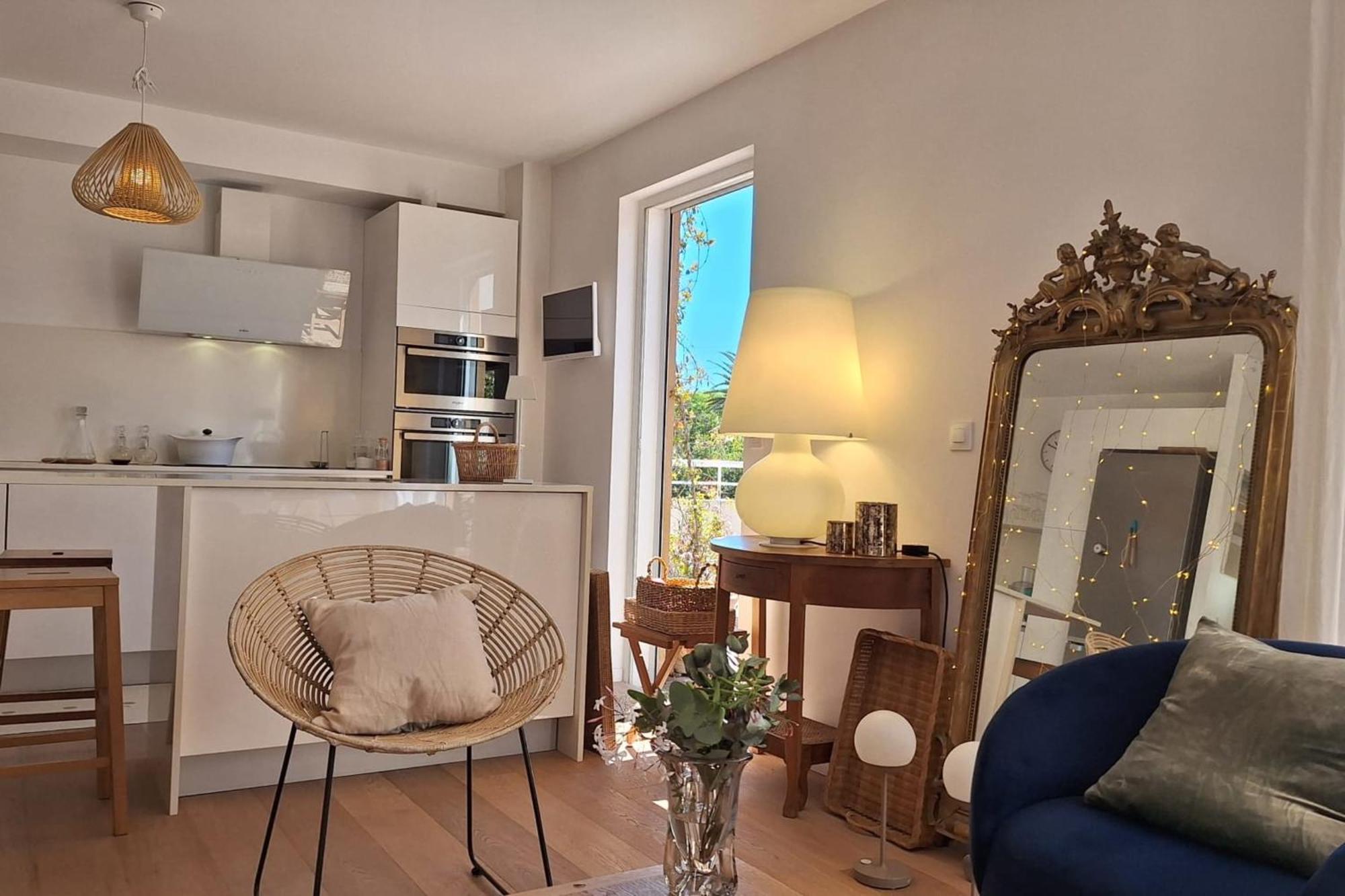 Casa de férias Sumptuous Renovated In Antibes