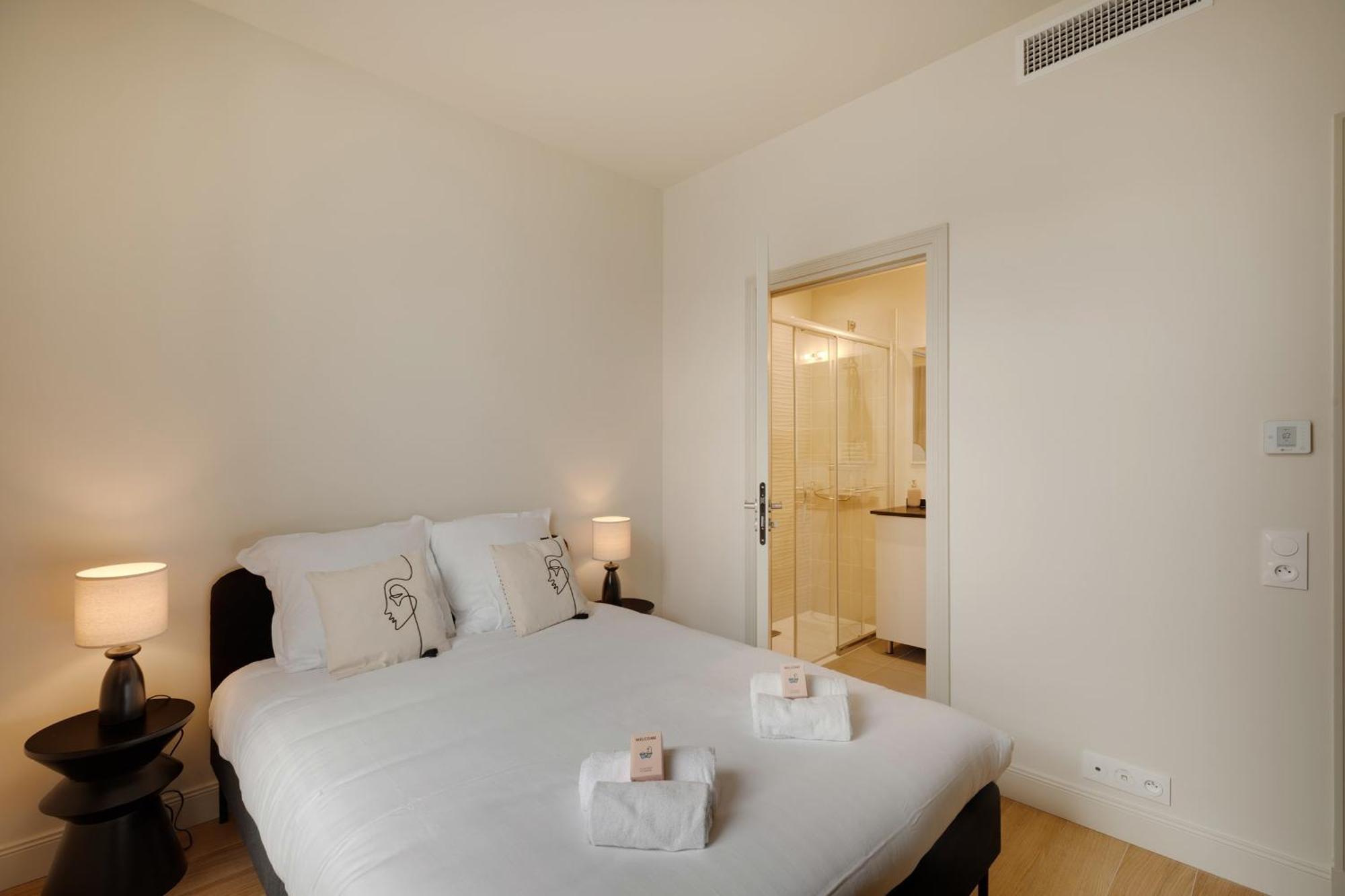 Apartment Place De Gaulle - Welkeys