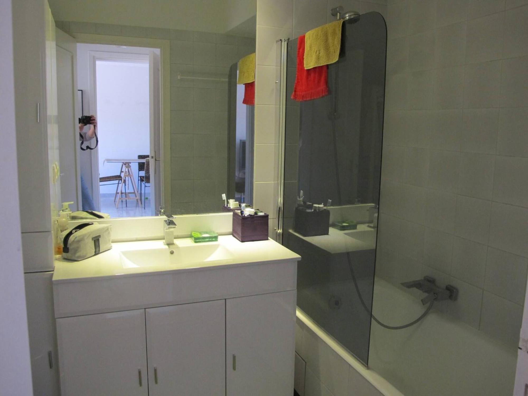Antibes, 85 M2, Ground Floor, Large Wood Terrace Antibes