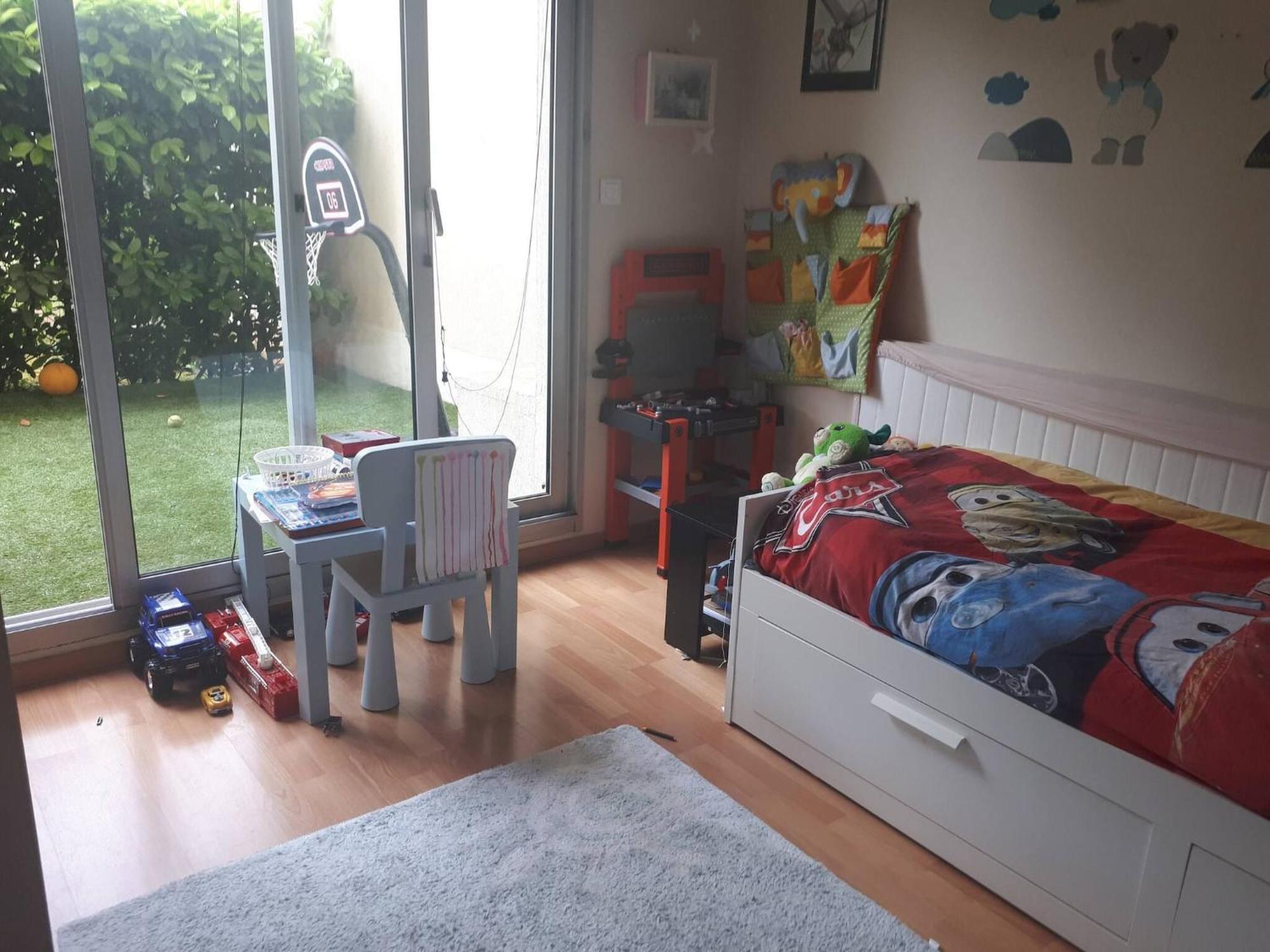 Apartment Antibes, 85 M2, Ground Floor, Large Wood Terrace *