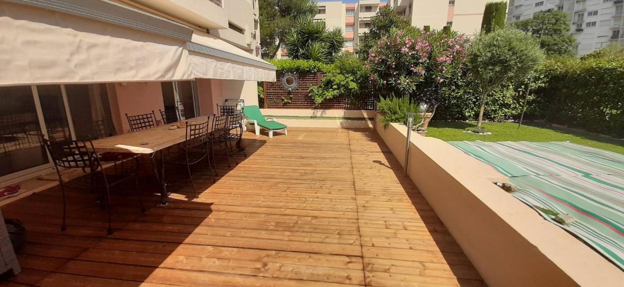 Antibes, 85 M2, Ground Floor, Large Wood Terrace * Antibes