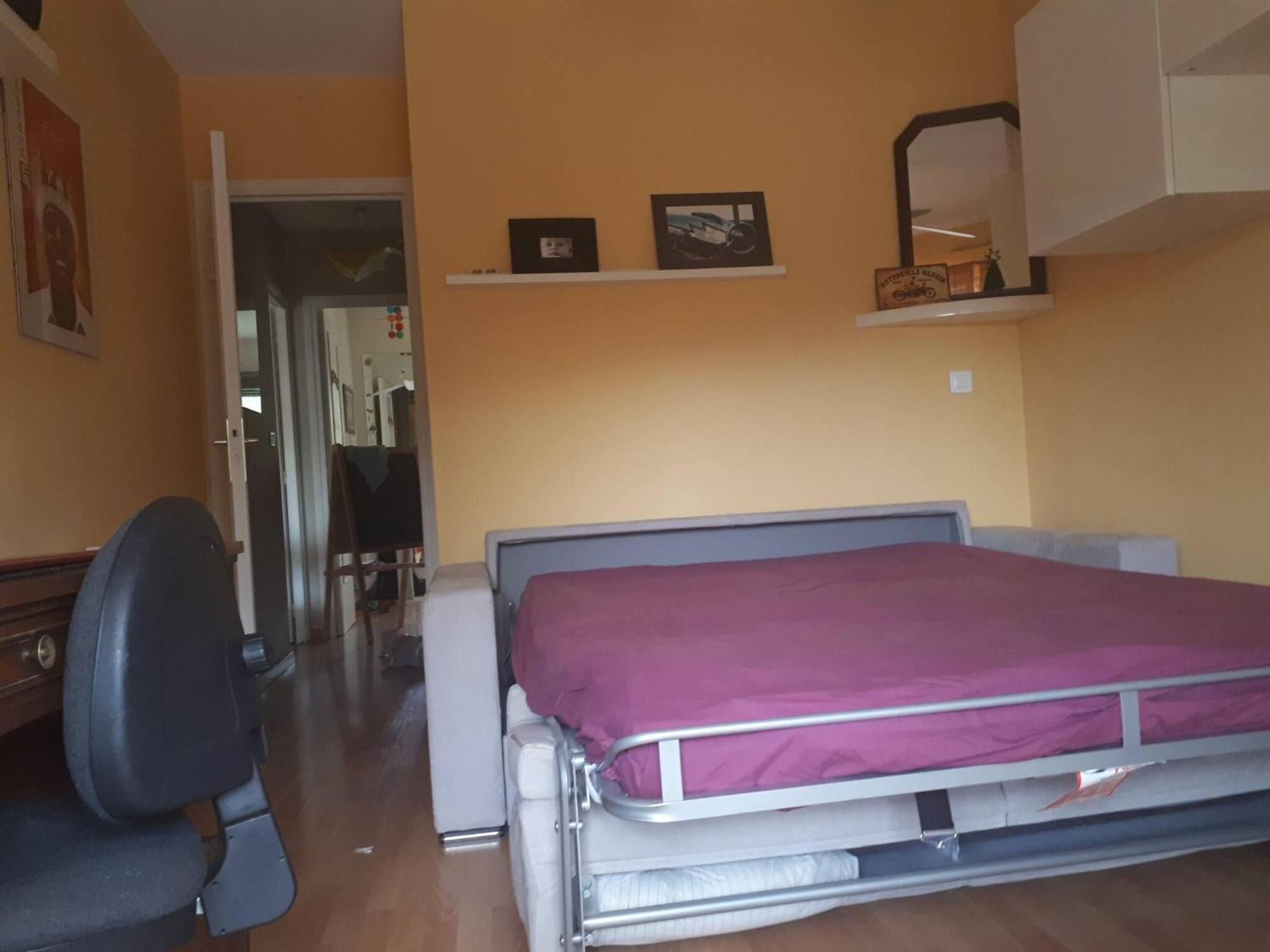 Antibes, 85 M2, Ground Floor, Large Wood Terrace Apartment *