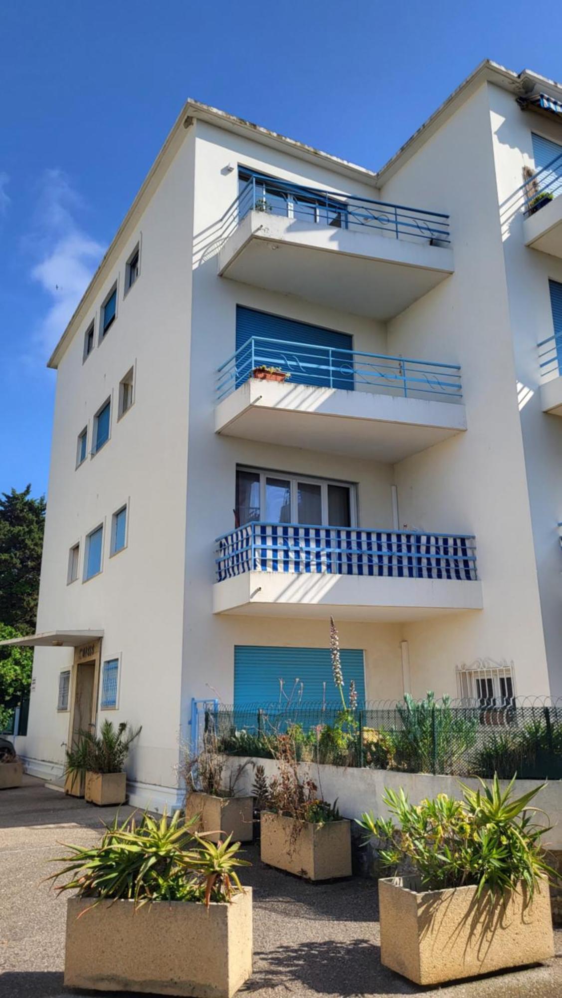 Oasis 2-rooms Flat With Panoramic Sea View - 3rd Floor No Elevator * Antibes