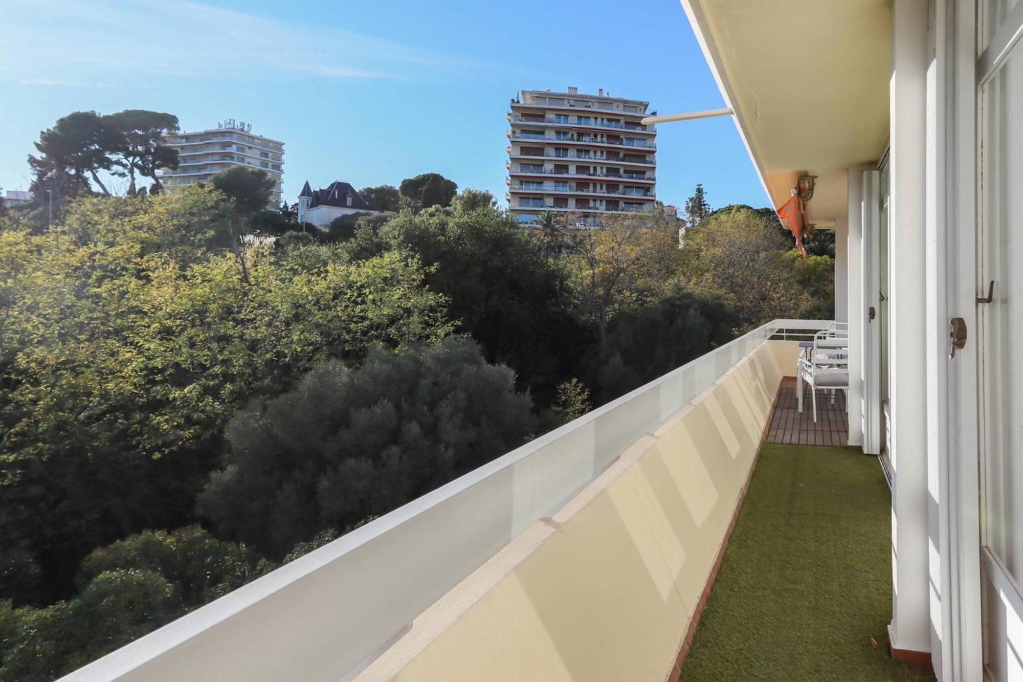 Julius 6 Couchages, Parking Prive Antibes
