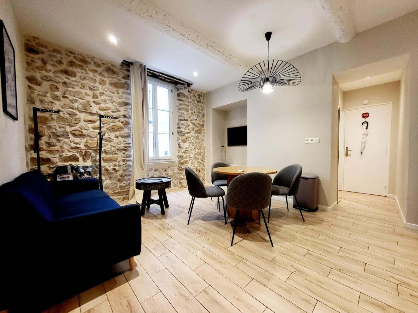 Le Sade 1er Et Le Sade 2nd - 2 Au Coeur D'antibes * Antibes
