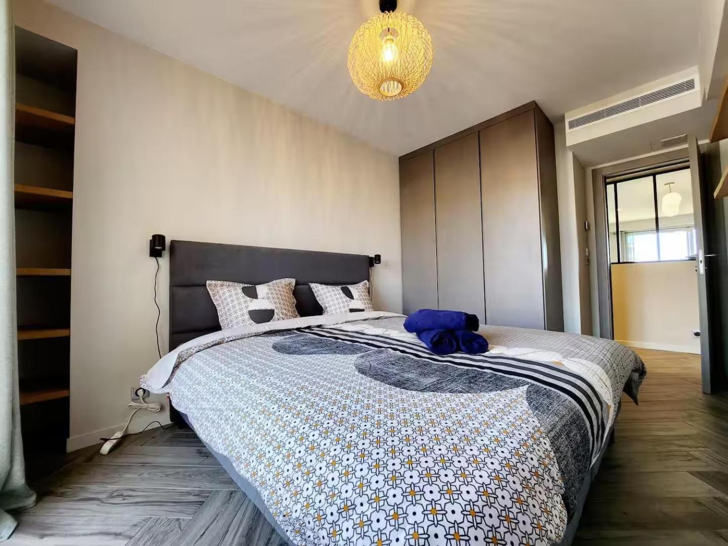 Apartment Le Guillabert - T4 En Plein Centre Antibes