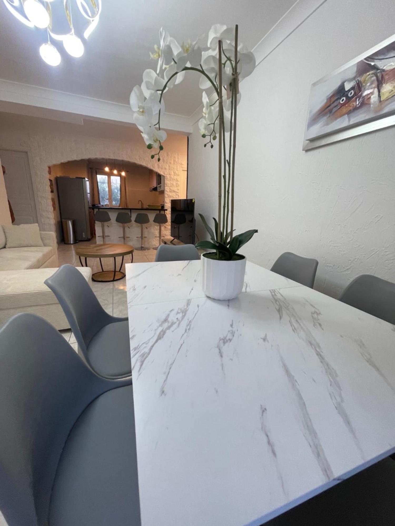 Apartment 4 Pieces Entre Et Juan Les Pins