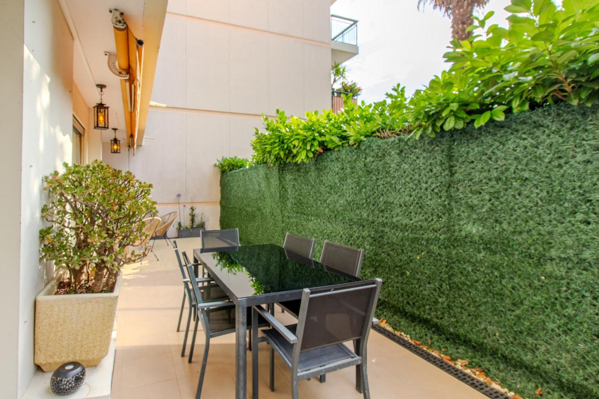 3 Spacieux Avec Grande Terrasse