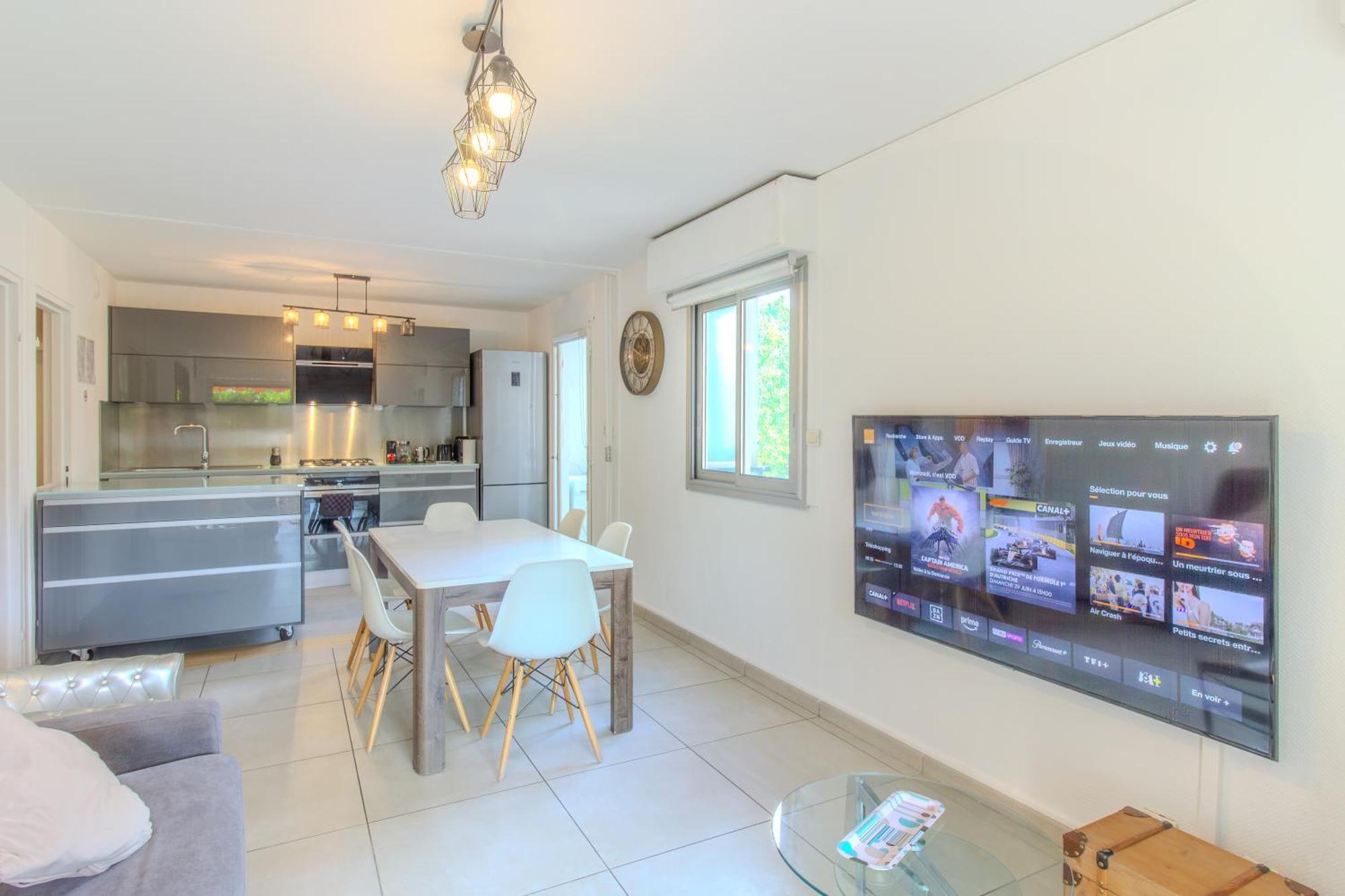Apartment 3 Spacieux Avec Grande Terrasse Antibes