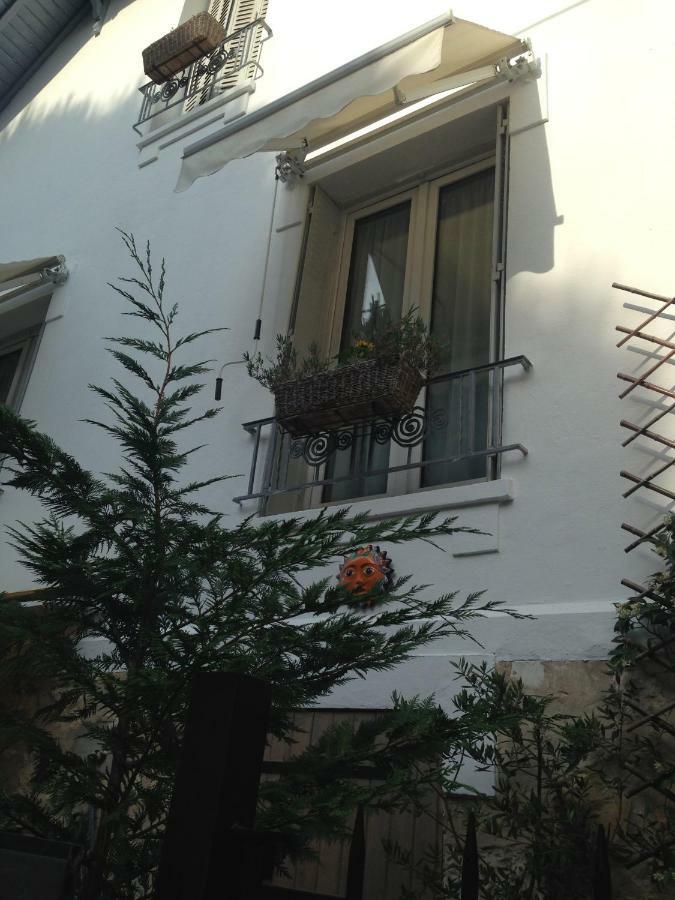 La Maison Des Capucines