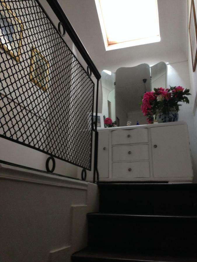 La Maison Des Capucines Bed & Breakfast *