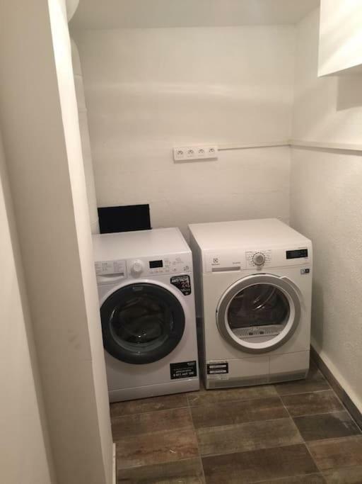 202-appartement Renove Vieil *