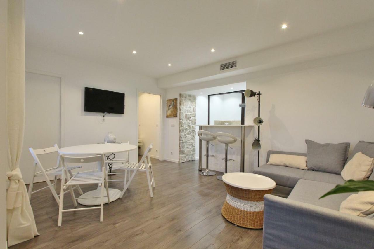 Magnifique 2 Pieces Vue Apartamento Antibes