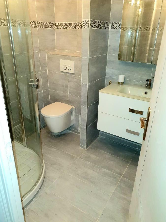 Charmant 3 Pieces A 200 M De La Mer. Apartment