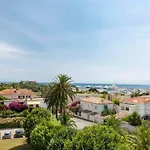 Bnb Renting Spacious 2 Bedroom Apartment In Antibes Center With A Parking