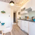 BNB RENTING Chez Dominique - 1 chbre Centre Antibes Migrainier3D