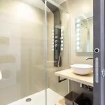 BNB RENTING Chez Dominique - 1 chbre Centre Antibes Migrainier3D