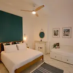 Old Town Antibes Apartment