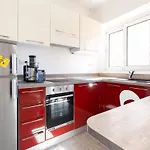 Bnb Renting Studio Morderne Centre Ville Antibes \