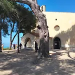 10mm a pied des plages, appartement olympe climatisé