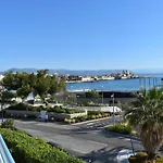 Luxury Seaview Residence Belvedere, Apt A