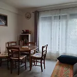 Port Vauban Appartement F3 Refait A Neuf