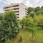 3-Star Apartment With Parking And Terrace