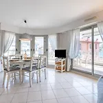 Apartment Les allées du Cap-2