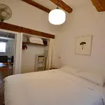 The Sea Apartment 2 - Sea View On The Ramparts Of Old Town Antibes