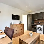Modern Flat 3 Min To The Beach Close To Marineland Antibes - Welkeys