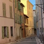 Studio Neuf Et Charmant Vieil Antibes
