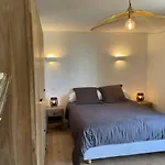 Magnifique Appartement Climatise De 87M², A 100M De La Plage