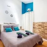 Cosy Apt For 6/8P Best Location In Old Antibes