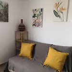 Spacieux Logement Vieil Antibes Climatise 5 Minutes Plages