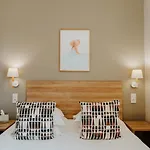 Hotel Le Petit Castel