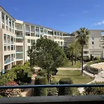 Appartement Avec Terrasse, Piscine Et A 5 Min De La Plage A Juan Les Pins - Fr-1-252-185