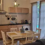 2 Pieces Au Centre D\'Antibes.