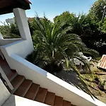 Villa La Desiree - Haut De Villa, 68M2, 8 Personnes Max, Climatise, 4 Etoiles, 120M2 De Jardin Et Parking, Wifi, Vu Mer