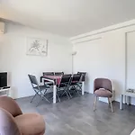 Berlioz Garden - Jardin,Free Parking,Ac,Wifi