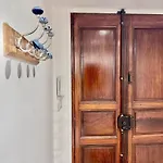 Vieil Antibes Apartment With Ac 320M From Beach