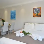 Au Port - Brand New Flat W 1 Bedroom, Balcony, Parking, Ac